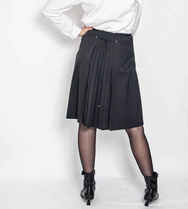 00s Hugo Boss Rock Wolle 34-36 – Bild 4